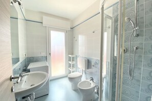 Shower, bidet