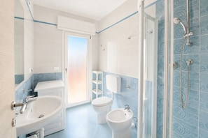 Doccia, bidet