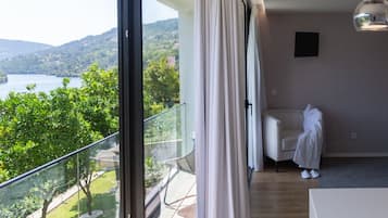 Deluxe Bungalow, 1 Bedroom | Balcony view