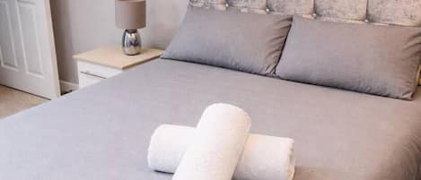 1 Schlafzimmer, BĂŒgeleisen/BĂŒgelbrett, kostenloses WLAN