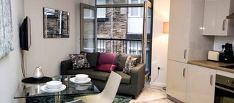 Modern Studio Apartment 1 in Bradford City
