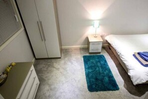 2 chambres, fer et planche à repasser, Wi-Fi gratuit