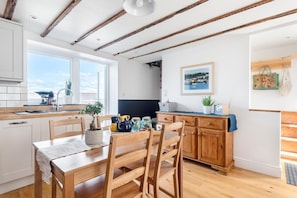 Dining - Cosy Fisherman's Cottage with Balcony & Sea Views (Turnchapel)