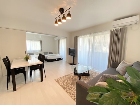 1 Bedroom Apartment with Balcony 103 | In-room dining. OUCHI HOTEL Miyajimaguchi