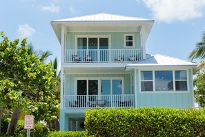 Photo non classée, 3 sur 49, bouton