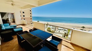 Outdoor dining - Spectacular 2 Bedroom Condo on Sandy Beach at Las Palmas Resort  B-604 (puerto Penasco)