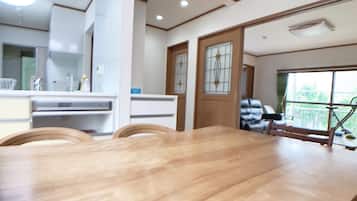 Restauration dans la chambre