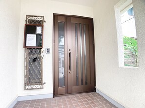 Property entrance - Itsukaichi First Villa Hiroshima (Hiroshima)