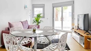 Dining - Villa Amalia 31 - Ground floor with pool views (Torrevieja)