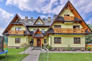 Front of property - Słoneczny Dworek (Bukowina Tatrzanska)