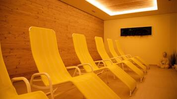 Sports massages, 1 treatment room, massages