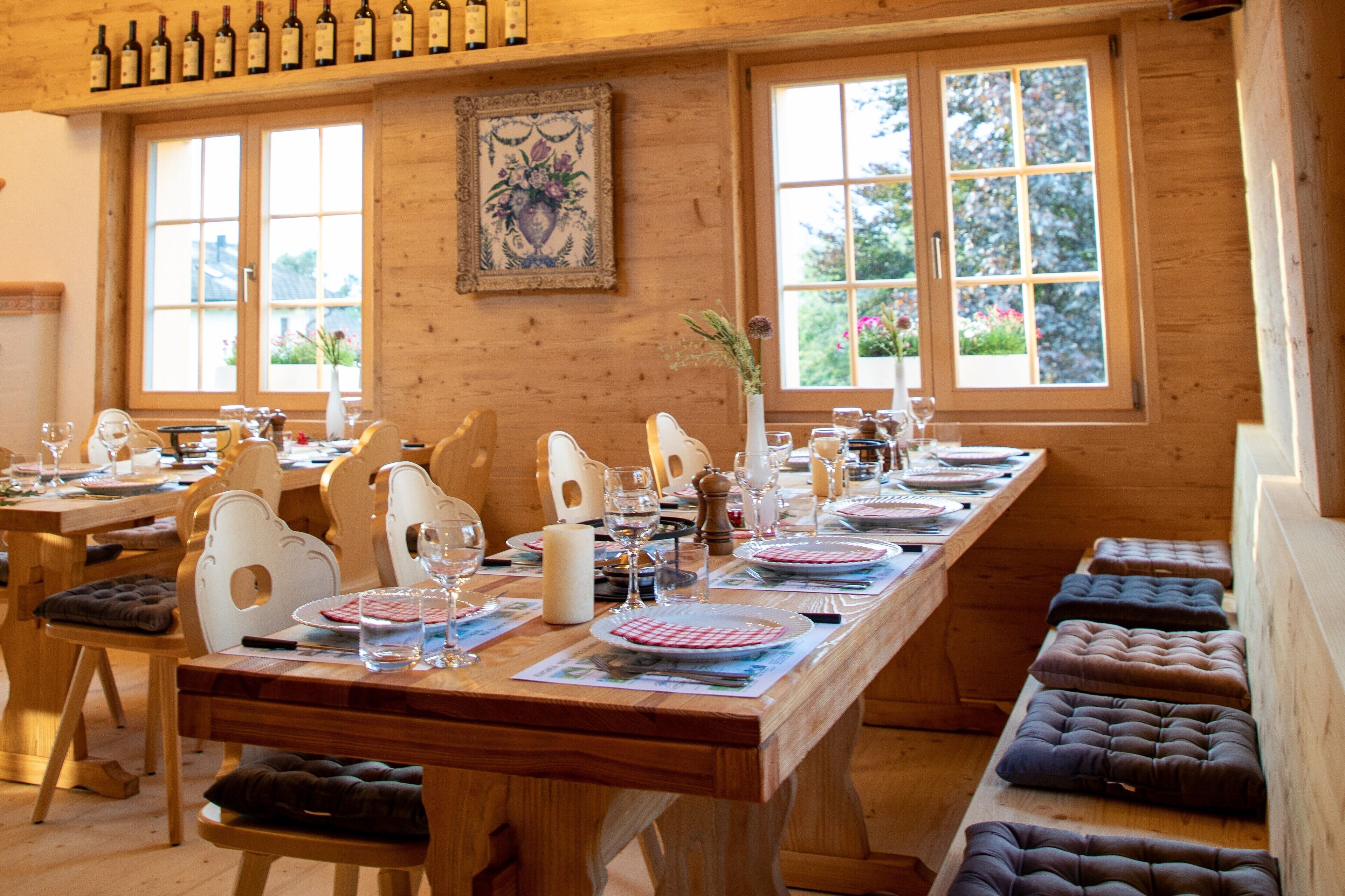 ディナーに営業 (郷土料理と各国料理)