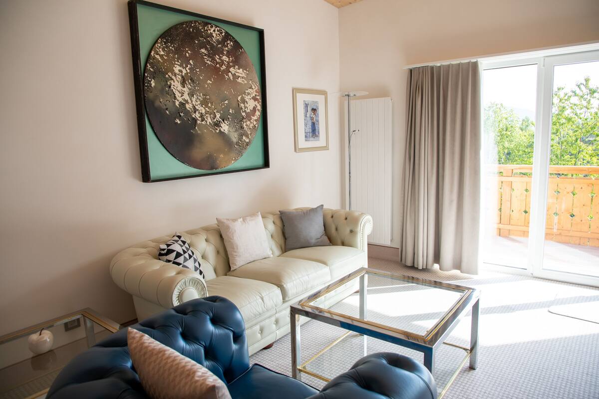 Deluxe studio suite | Woonruimte | Smart-tv, Netflix en streamingdiensten