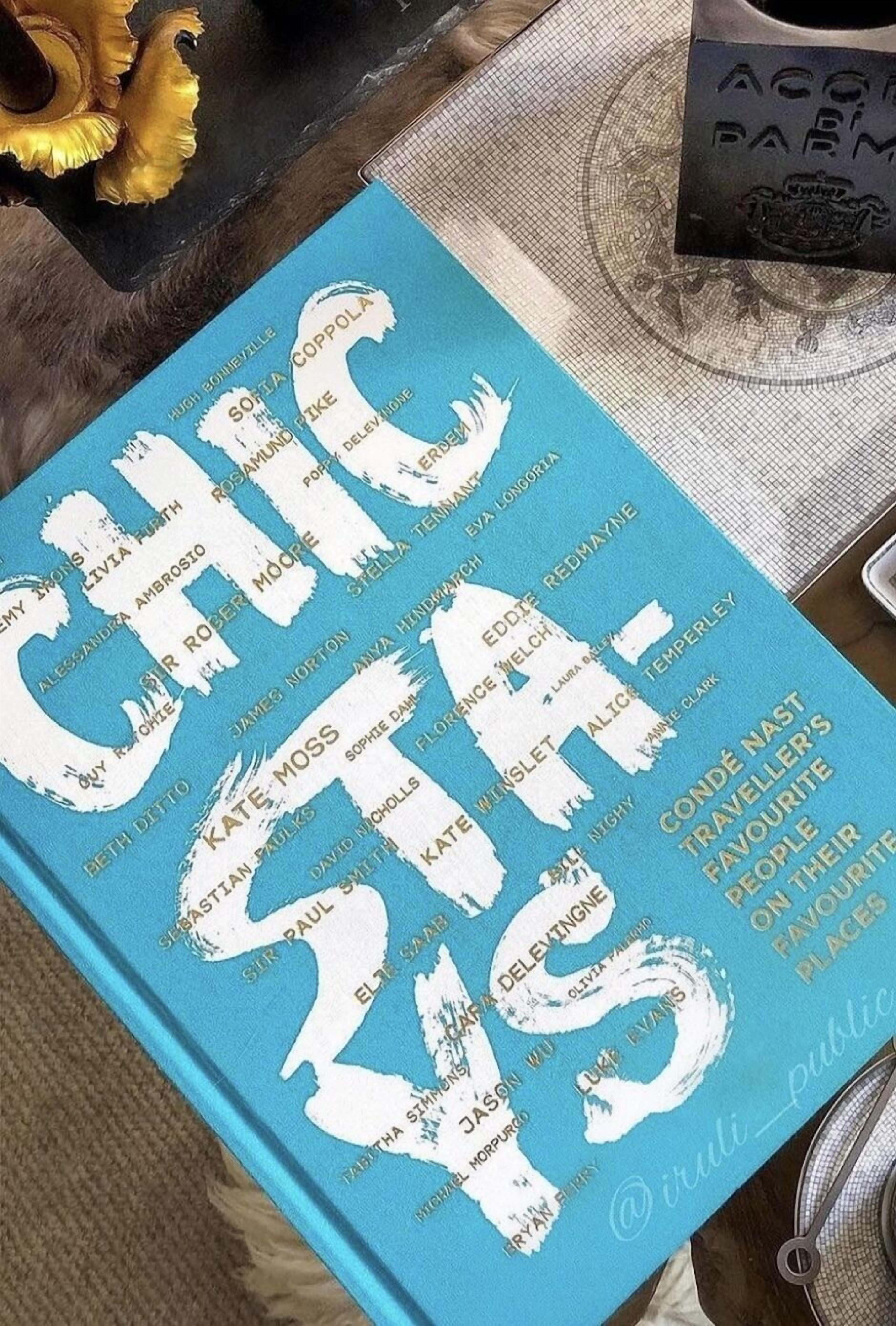 A book titled "Chic 2019" with names of people on the cover.