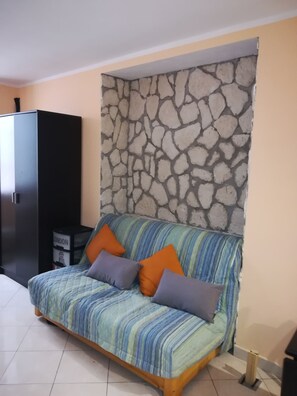 1 bedroom, iron/ironing board, WiFi, bed sheets - MENTON CENTER (Menton)