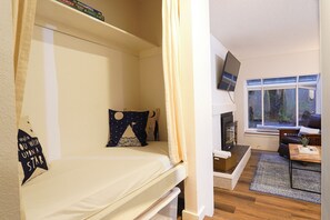 1 bedroom, iron/ironing board, travel crib, free WiFi - Snowater Resort Condo with Fireplace, Pool, amenities and River access (Glacier)