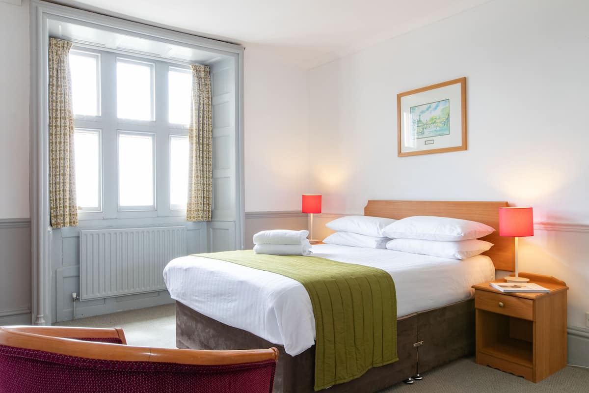 Superior-Zimmer | Bügeleisen/Bügelbrett, kostenloses WLAN, Bettwäsche