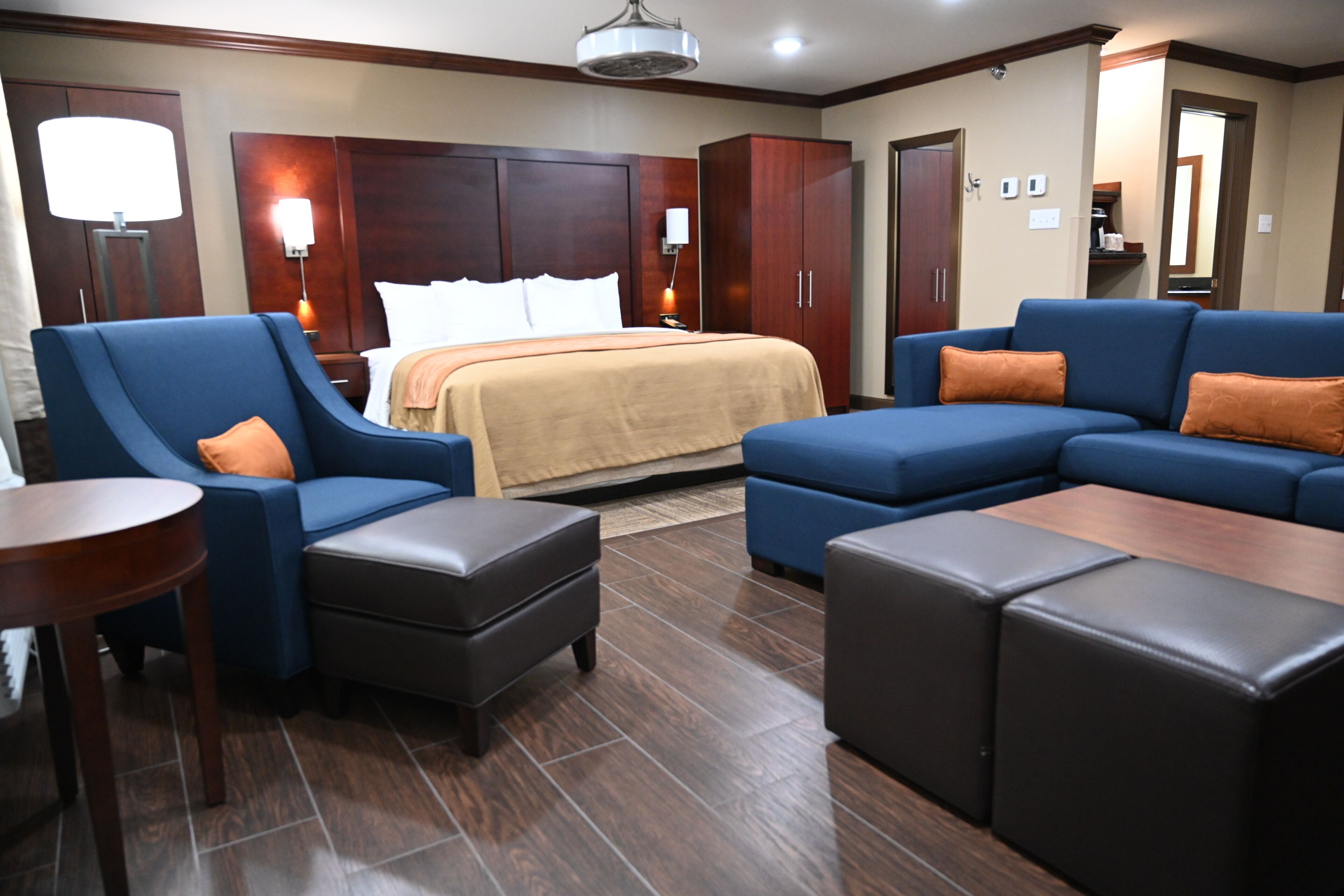 executive 1 bedroom chaise twin sofa bed | 1 bedroom, pillow-top beds, individually decorated