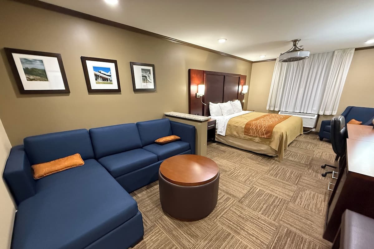 Premium Room King Mini Suites | Pillowtop-bedden, individueel gedecoreerd, individueel gemeubileerd