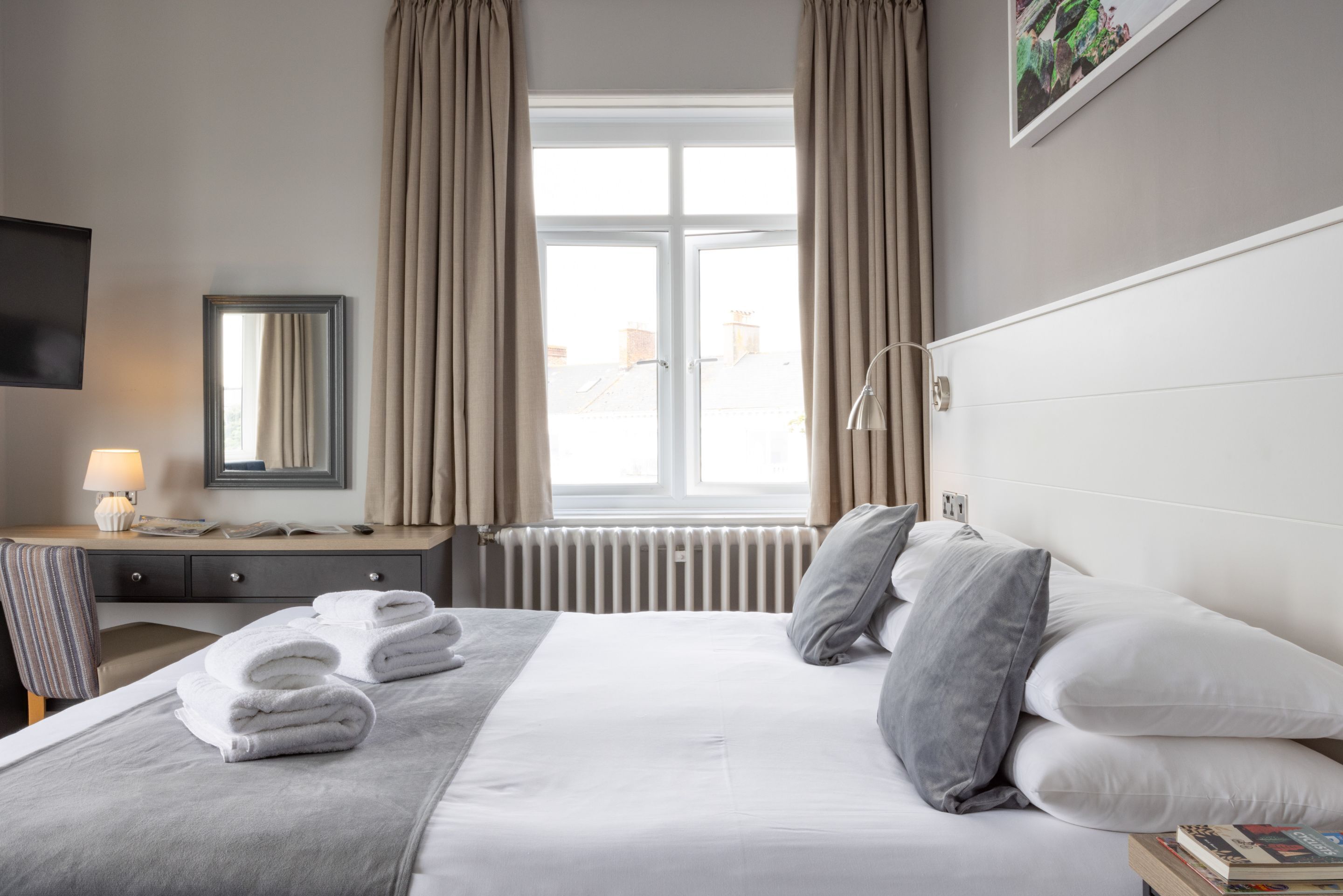 superior double room, sea view | iron/ironing board, free wifi, bed sheets