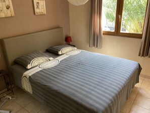 3 camere, ferro/asse da stiro, culla da viaggio, Wi-Fi gratuito