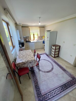 Appartamento familiare, 4 camere da letto | Cucina privata | Frigorifero, pentole/stoviglie/utensili
