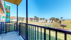 Property grounds - Walk to Sandfest, Shared Pools, Boardwalk to Beach (Port Aransas)