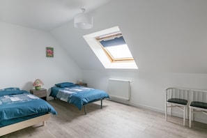 2 bedrooms, free WiFi