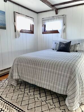 3 dormitorios, tabla de planchar con plancha, wifi gratis y ropa de cama