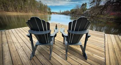 Lakefront Home - Private Dock, Kayaks, Game Room, Fire Pit, Pet-Friendly