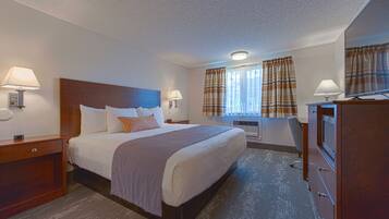 Individually furnished, desk, laptop workspace, free WiFi