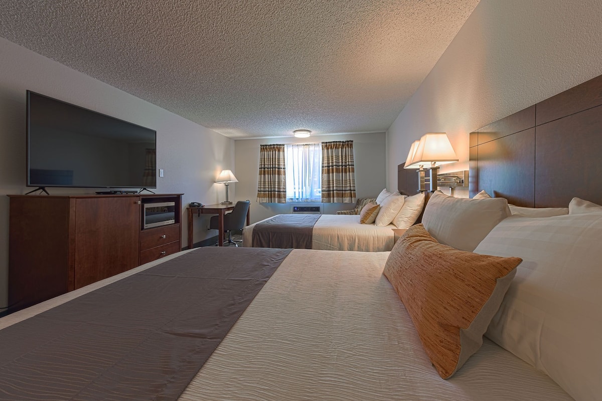 individually furnished, desk, laptop workspace, free wifi