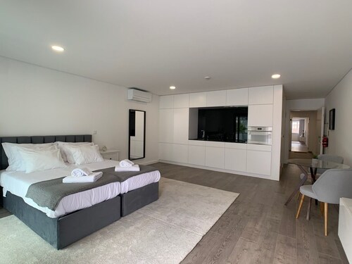 Palhotas Guest House - Apartamento Sé de Braga