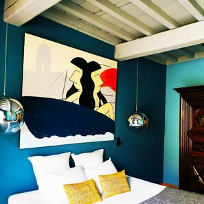 4 bedrooms, iron/ironing board, WiFi, bed sheets - Unique in Uzès! Private mansion with large terraces and swimming pool (Uzès)