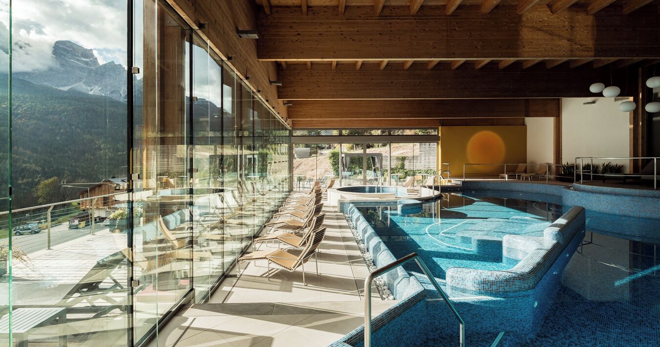 Classic Double Room, Mountain View (SPA Access) | Hypo-allergenic bedding, in-room safe, desk, blackout drapes