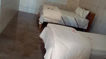 Executive Room | Minibar, free WiFi, bed sheets