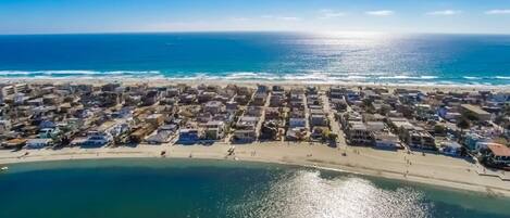 Beach nearby, beach towels