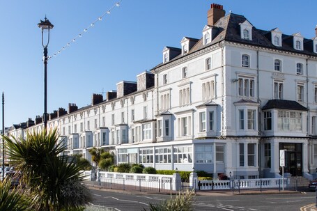 The Marine Hotel - Image 29