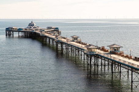 The Marine Hotel - Image 27