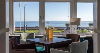 The Marine Hotel