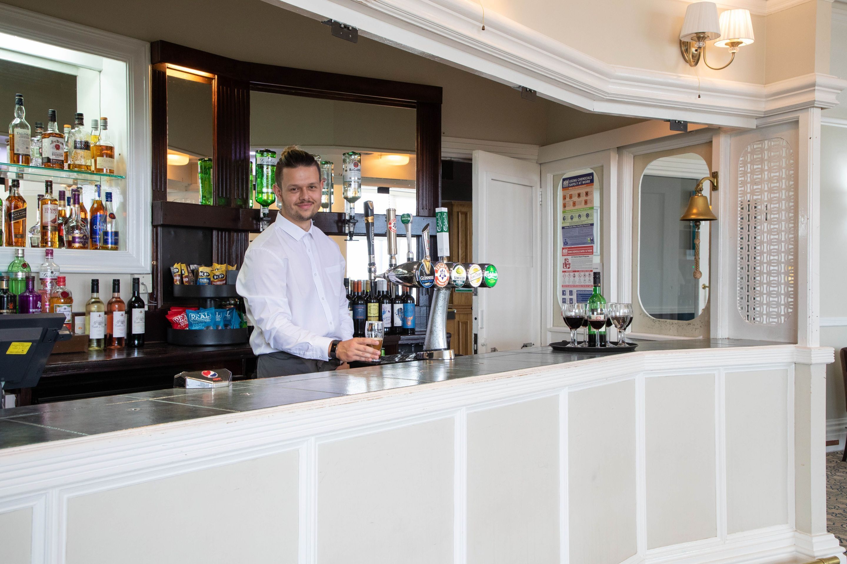 Foto - The Marine Hotel