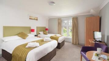 Free WiFi, bed sheets