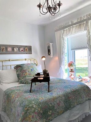 4 chambres, fer et planche à repasser, lit parapluie, Wi-Fi