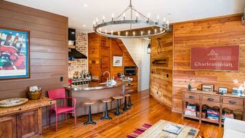 Bar (en la propiedad)