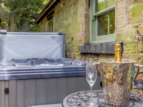 Pheasant Cottage - UK31489