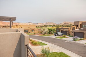 Townhome, Multiple Beds (Hoodoo Haute) | Balcony