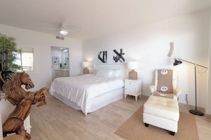 3 bedrooms, free internet, bed sheets, wheelchair access
