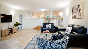 Leilighet, 3 soverom, 2 bad | Oppholdsområde