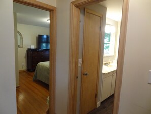 4 bedrooms, iron/ironing board, travel cot, free WiFi