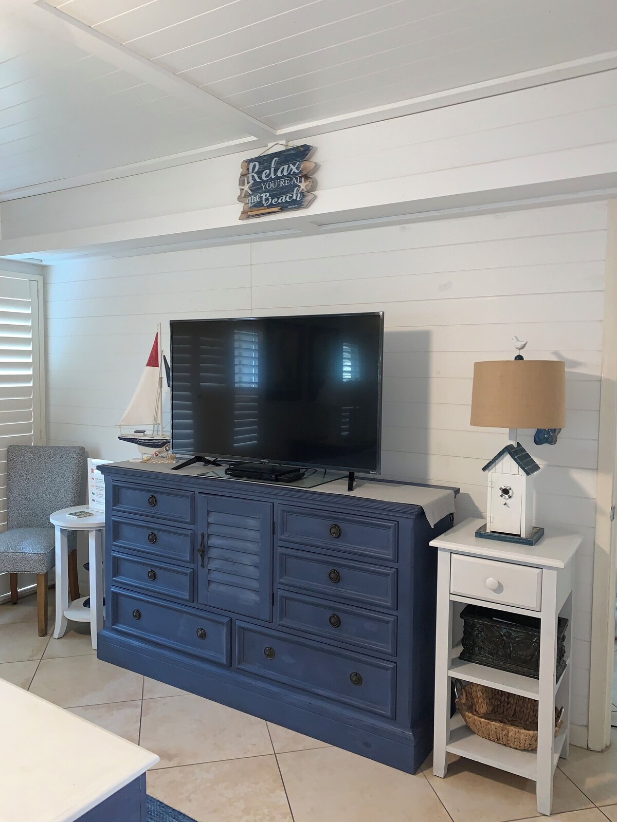 Photo 6 of 1 Bedroom Pet Friendly condo steps to the beach sleeps 4.